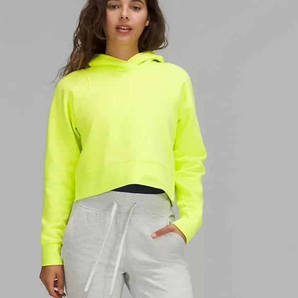 🔥LULULEMON CROPPED LOUNGEFUL HOODIE/JACKET-ELECTRIC LEMON-12🔥 - Picture 4 of 16